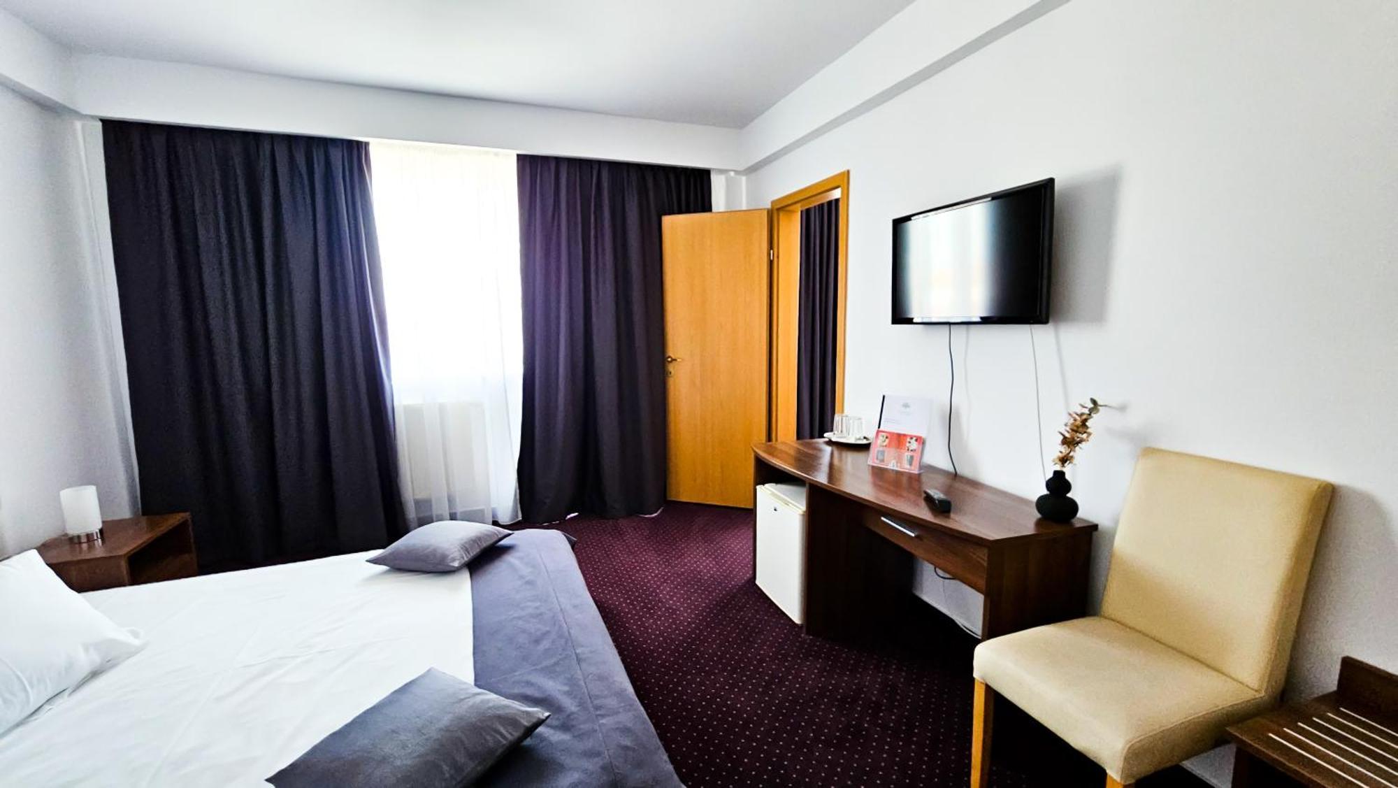 Hotel Eden Sibiu Exterior photo