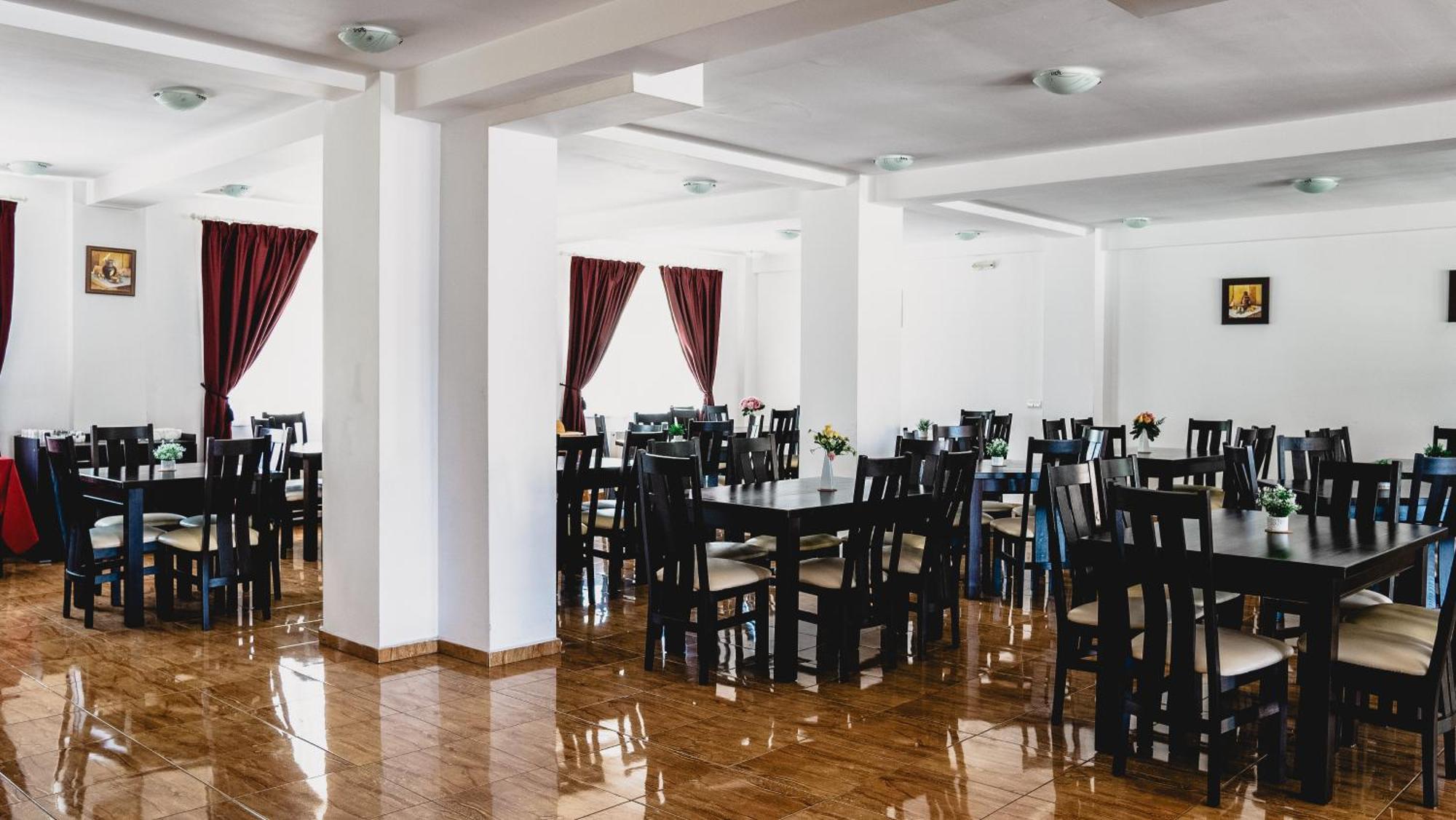 Hotel Eden Sibiu Exterior photo